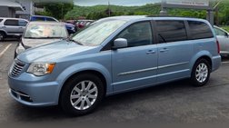2013 Chrysler Town and Country Touring
