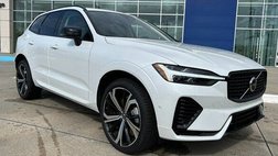 2025 Volvo XC60 T8 Ultra Dark Theme