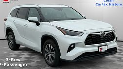 2023 Toyota Highlander XLE