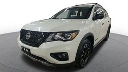 2020 Nissan Pathfinder SV