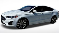2020 Ford Fusion SE