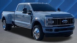 2026 Ford F-450 Super Duty Platinum