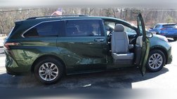 2023 Toyota Sienna XLE 7-Passenger