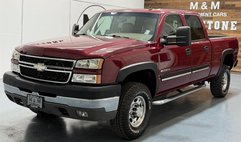2006 Chevrolet Silverado 2500HD LT CREW CAB 4x4 / 6.0L / LEATHER / SUNROOF / 119K