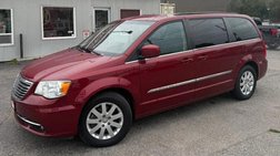 2016 Chrysler Town and Country Touring