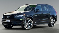 2023 Volvo XC90 Recharge T8 Plus Dark Theme