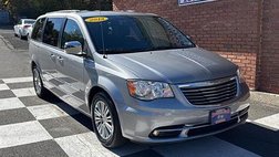 2014 Chrysler Town and Country Touring-L