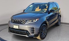 2026 Land Rover Discovery P300 Dynamic SE