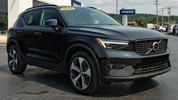 2026 Volvo XC40 B5 Plus