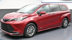2021 Toyota Sienna XLE