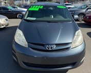 2006 Toyota Sienna XLE 7 Passenger
