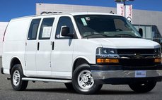 2023 Chevrolet Express 2500