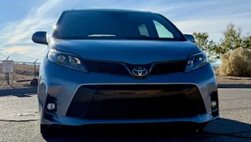 2018 Toyota Sienna SE