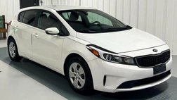 2017 Kia Forte5 LX