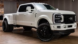 2026 Ford F-450 Super Duty Platinum