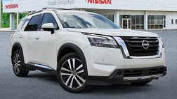 2023 Nissan Pathfinder Platinum