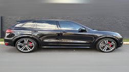 2014 Porsche Cayenne GTS