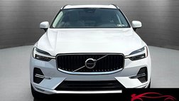 2022 Volvo XC60 B5 Momentum