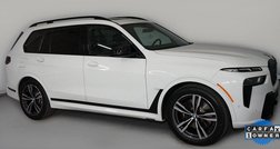 2023 BMW X7 M60i