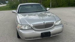 2003 Lincoln Town Car Signature
