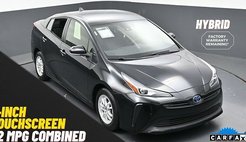 2022 Toyota Prius LE