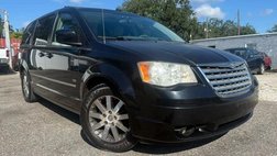 2009 Chrysler Town and Country Touring