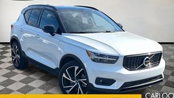 2022 Volvo XC40 T5 R-Design