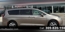 2017 Chrysler Pacifica Touring L FWD
