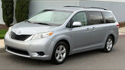 2014 Toyota Sienna LE