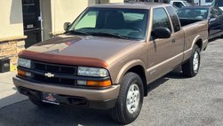 2002 Chevrolet S-10 LS