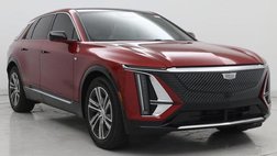 2025 Cadillac LYRIQ Luxury 2