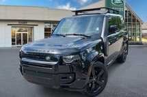 2024 Land Rover Defender 130 P400 X-Dynamic SE