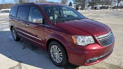 2016 Chrysler Town and Country Touring-L Anniversary Edition