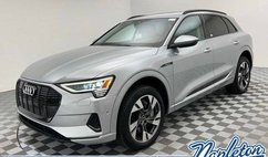 2022 Audi e-tron quattro Premium