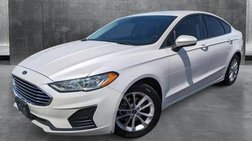 2020 Ford Fusion SE