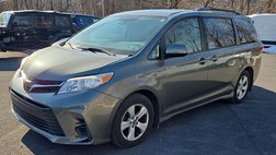 2020 Toyota Sienna LE