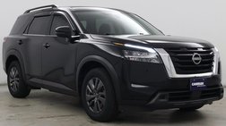 2023 Nissan Pathfinder SV