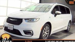 2025 Chrysler Pacifica Hybrid Pinnacle