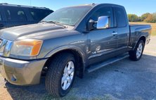 2008 Nissan Titan LE