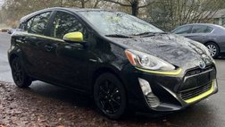 2016 Toyota Prius c Persona Series