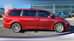 2019 Toyota Sienna XLE