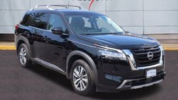 2024 Nissan Pathfinder SL