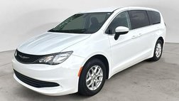 2020 Chrysler Voyager LX