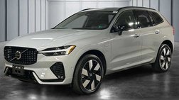 2024 Volvo XC60 Recharge T8 Plus Dark Theme