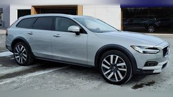 2023 Volvo V90 Cross Country B6 Plus