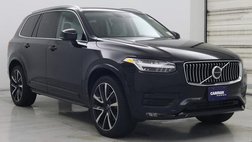 2022 Volvo XC90 T6 Momentum 7-Passenger