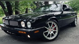 2002 Jaguar XJR Base