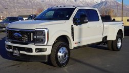 2025 Ford F-450 Super Duty Platinum
