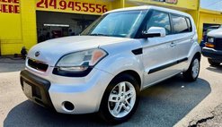 2011 Kia Soul +