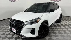 2023 Nissan Kicks SR